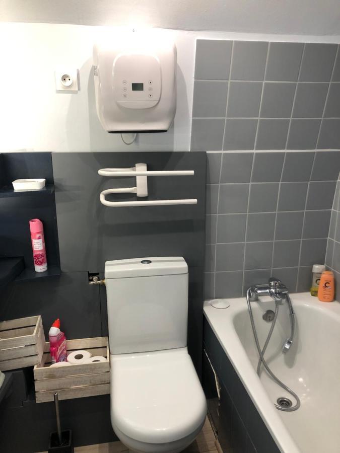 Saint Bonnet Apartment Бурж Екстериор снимка